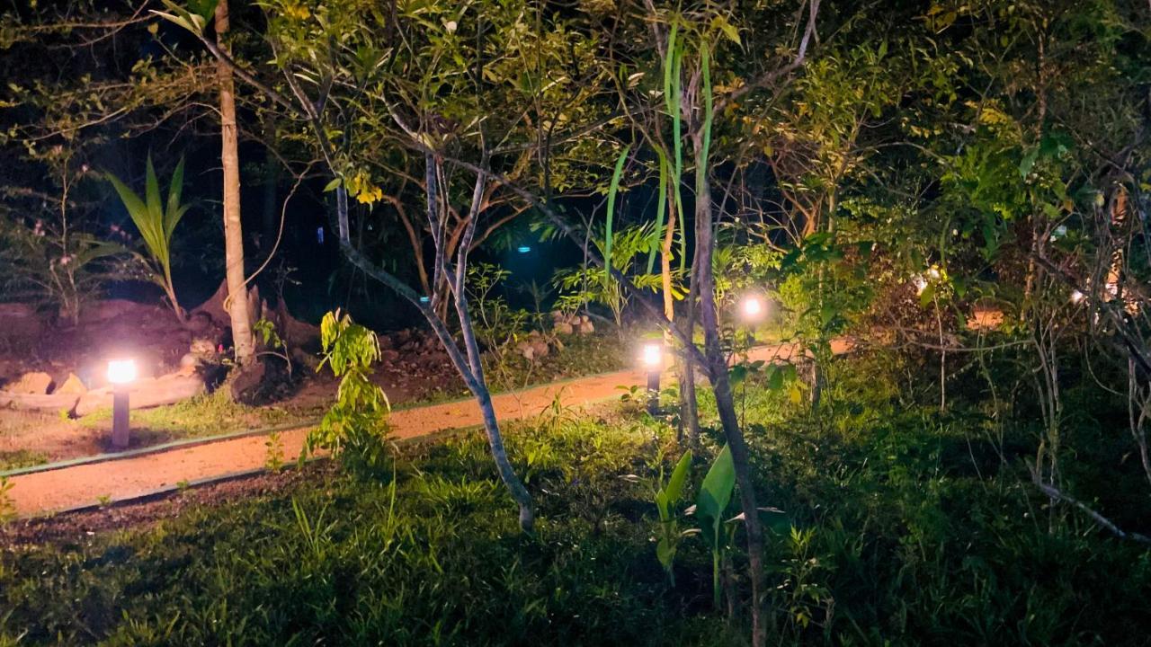 Sigiri Starwing Villa Sigiriya Eksteriør billede