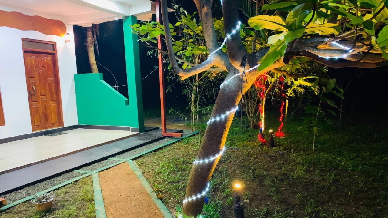 Sigiri Starwing Villa Sigiriya Eksteriør billede