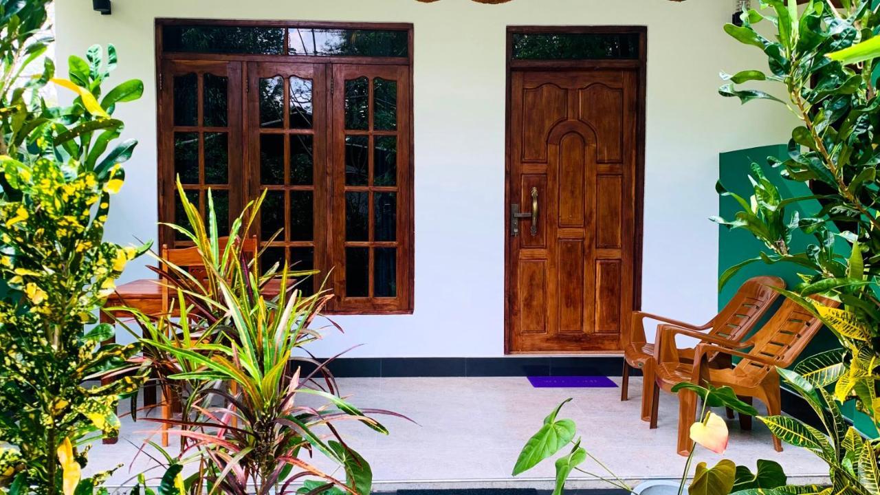 Sigiri Starwing Villa Sigiriya Eksteriør billede